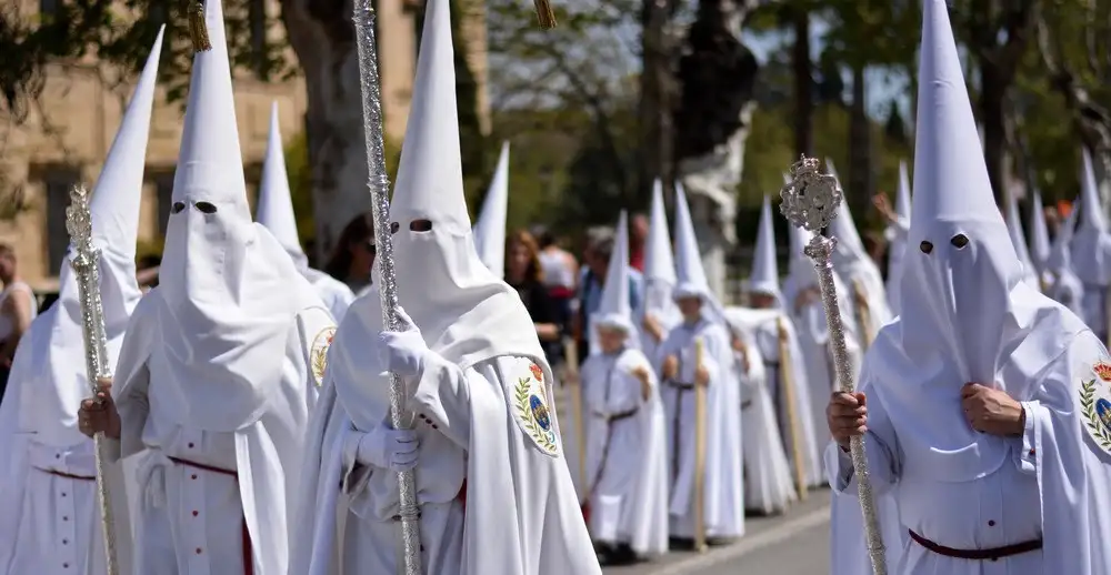 Semana Santa en Sevilla fechas 2026
